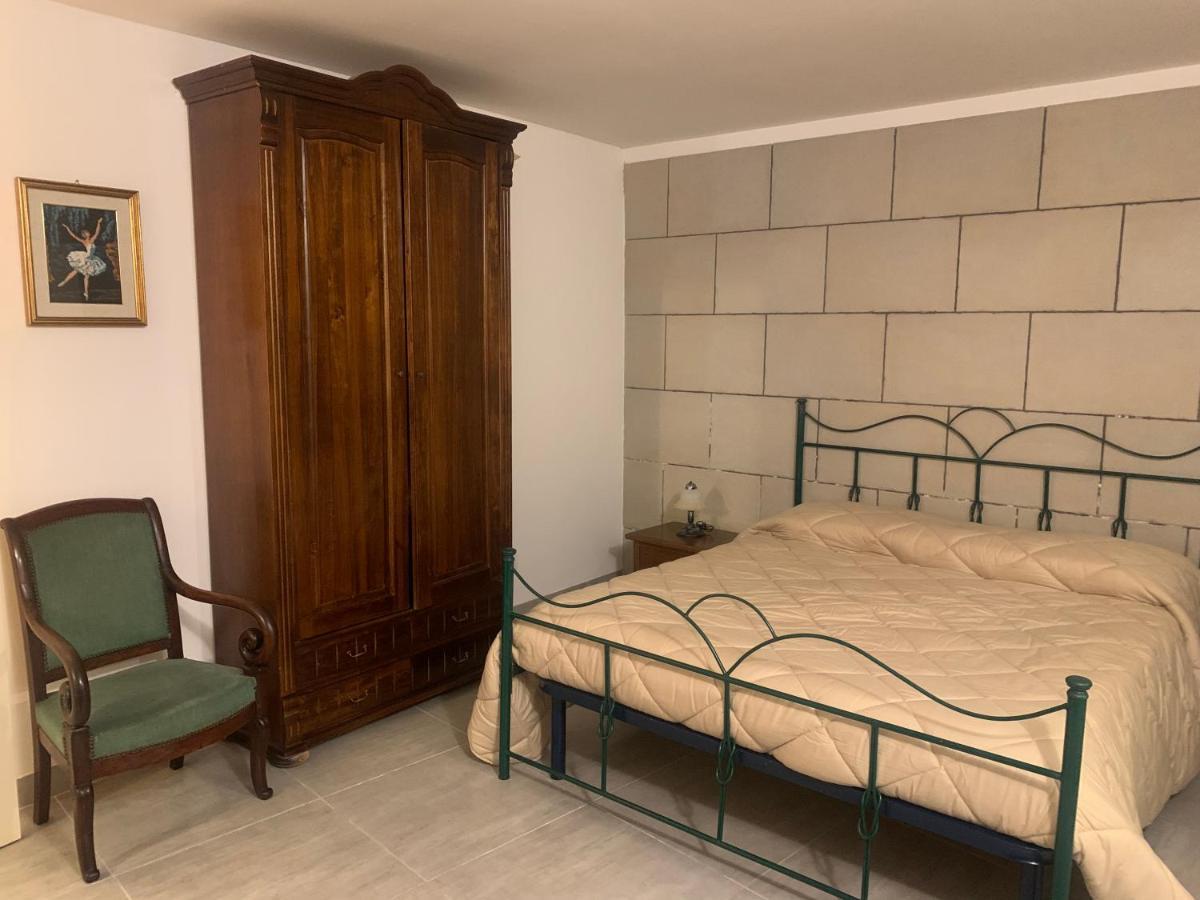 La Casa Di Stefania 2 Centro Storico Apartment Лече Екстериор снимка