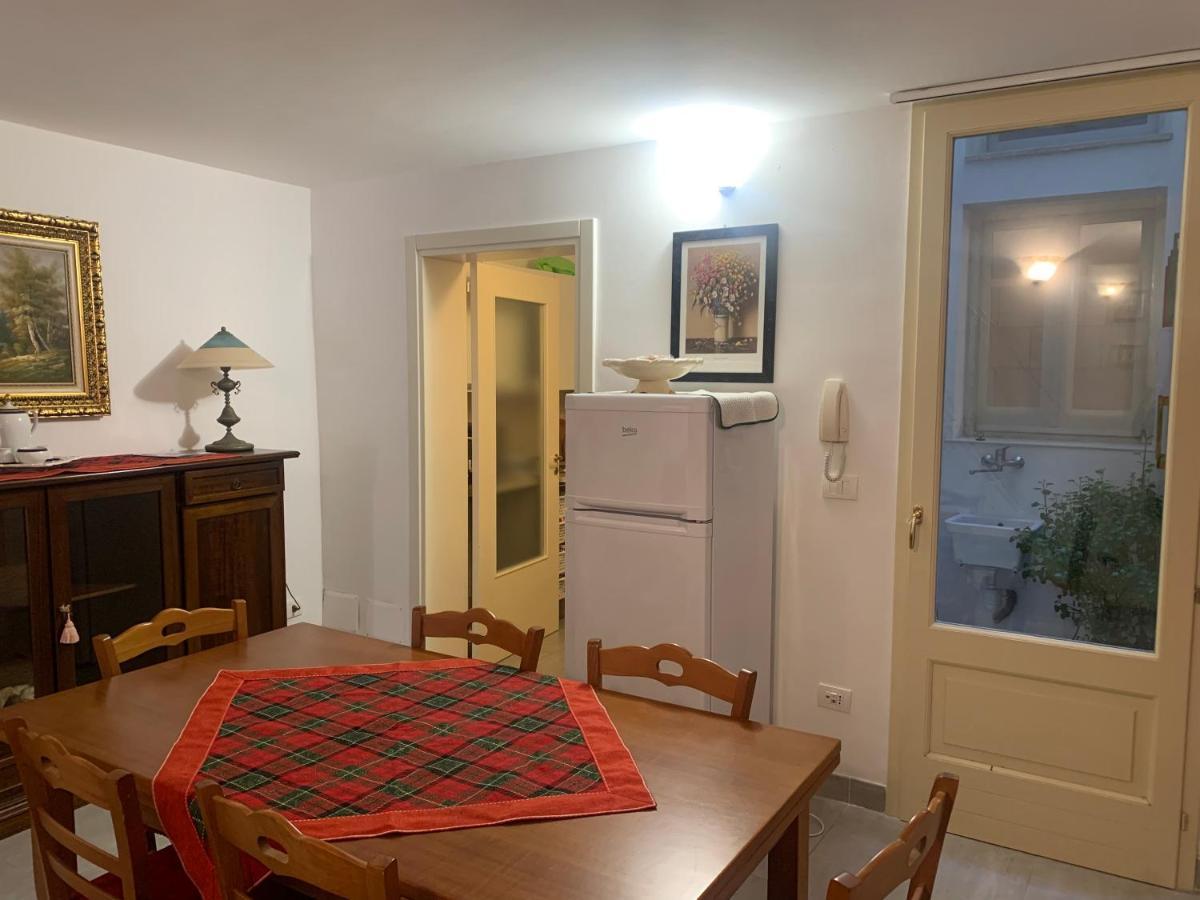 La Casa Di Stefania 2 Centro Storico Apartment Лече Екстериор снимка